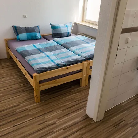 Boardinghouse 旅馆